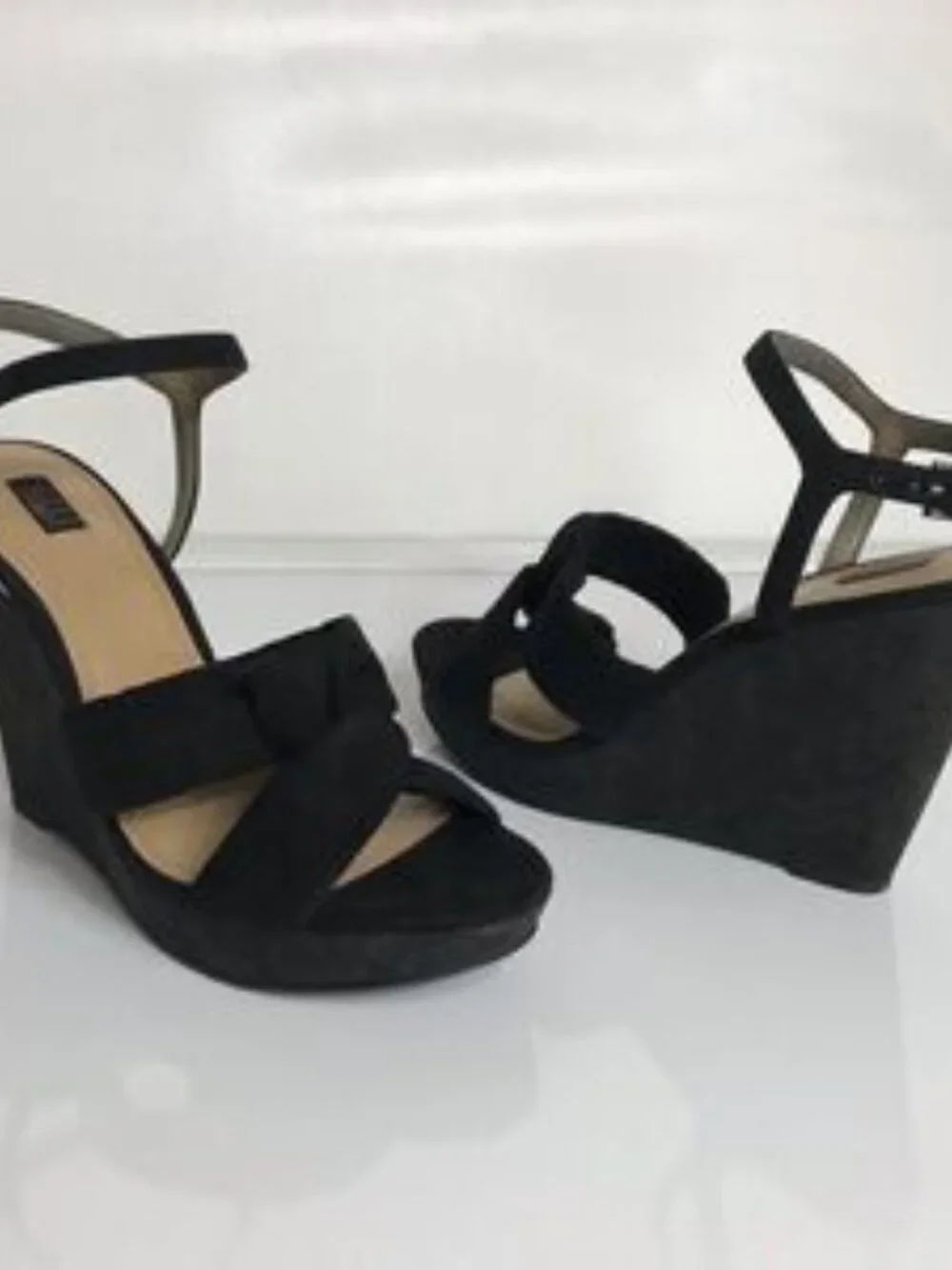 Gili Knotted Kahlie Front Wedge Ankle Strap